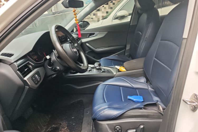 Used Audi A4L 2019 40 TFSI Ambition Version China V Left Front Seat