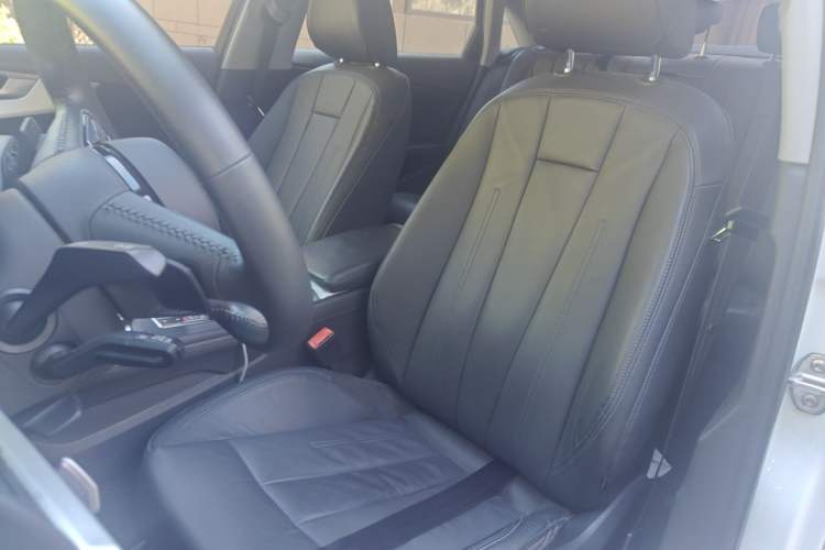 Used Audi A4L 2019 40 TFSI Fashion Version China V Left Front Seat