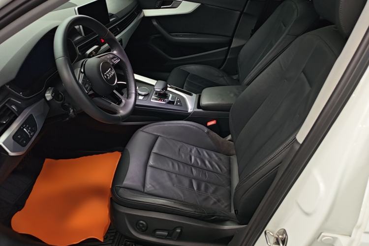 Used Audi A4L 2019 40 TFSI Fashion Version China V Left Front Seat