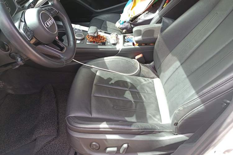 Used Audi A4L 2019 40 TFSI Fashion Version China V Left Front Seat