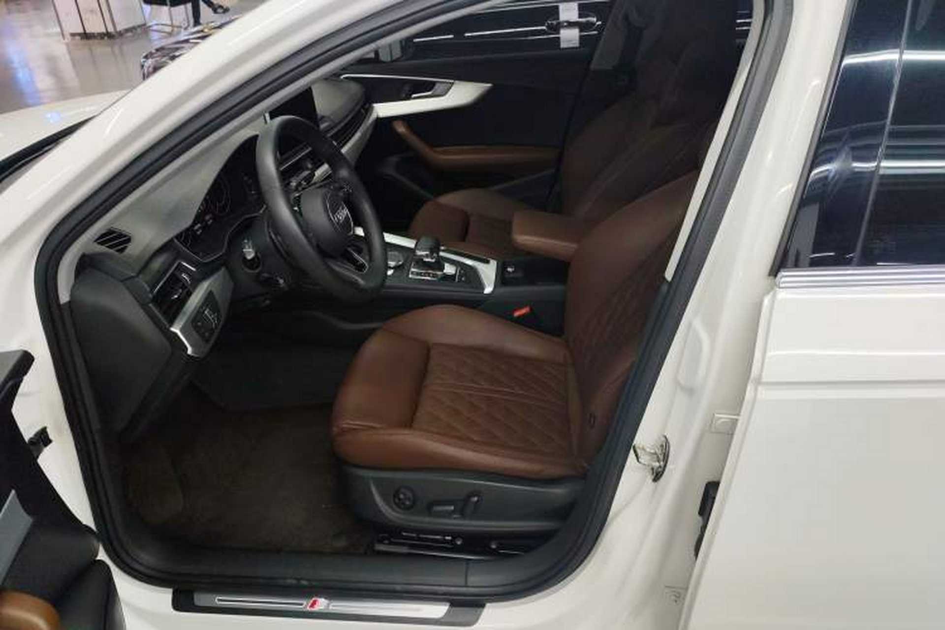 Used Audi A4L 2019 40 TFSI Fashion Version China V Left Front Seat