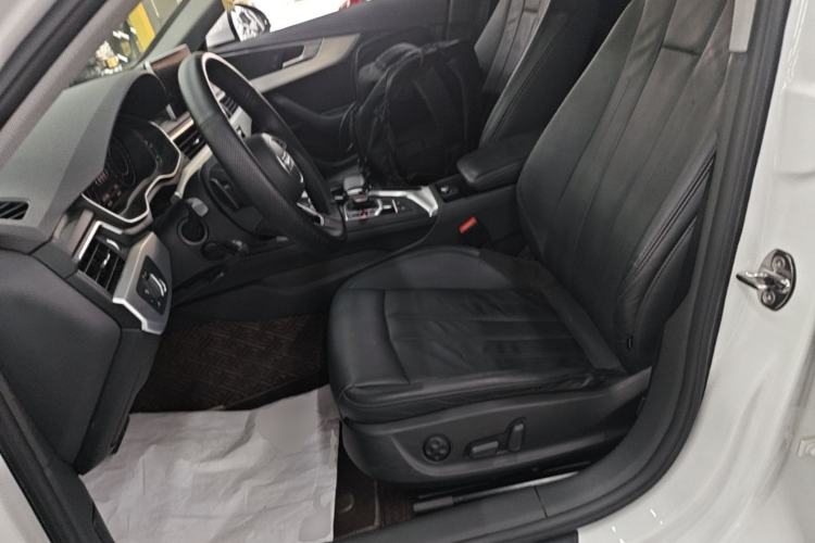 Used Audi A4L 2019 40 TFSI Fashion Version China V Left Front Seat