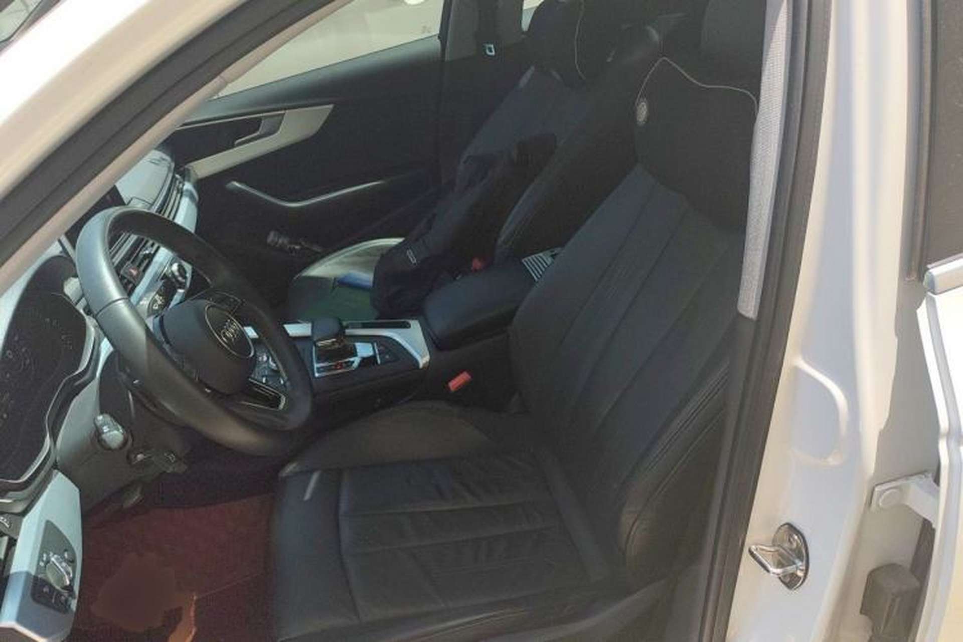 Used Audi A4L 2019 40 TFSI Fashion Version China V Left Front Seat