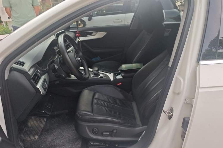 Used Audi A4L 2019 40 TFSI Fashion Version China V Left Front Seat