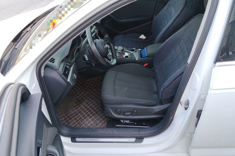 Used Audi A4L 2019 40 TFSI Ambition Version China V Left Front Seat