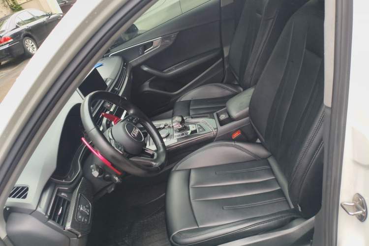 Used Audi A4L 2019 40 TFSI Fashion Version China V Left Front Seat