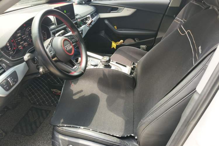 Used Audi A4L 2019 40 TFSI Fashion Version China V Left Front Seat
