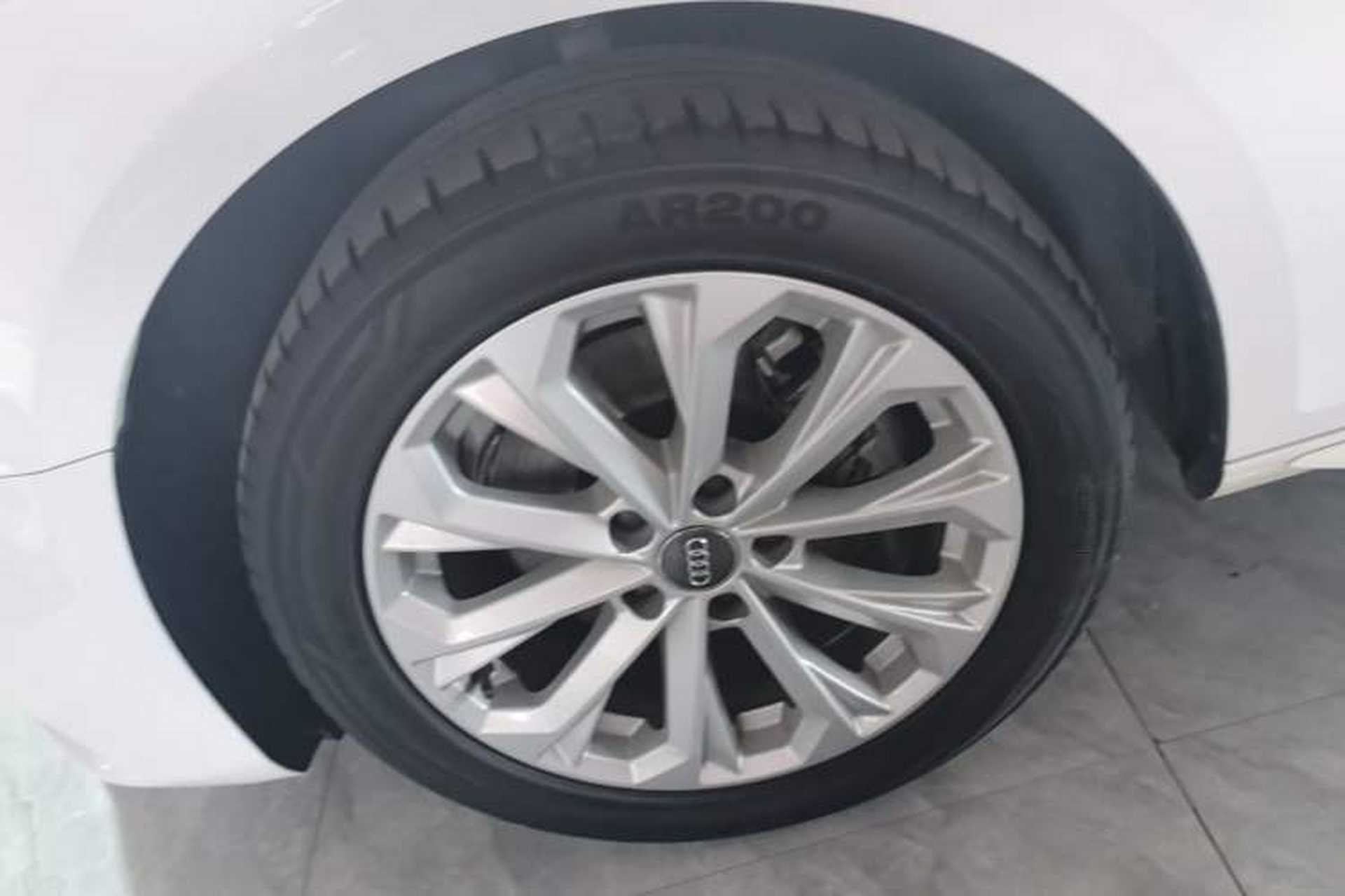 Used Audi A4L 2019 40 TFSI Ambition China VI Left Front Wheel Hub