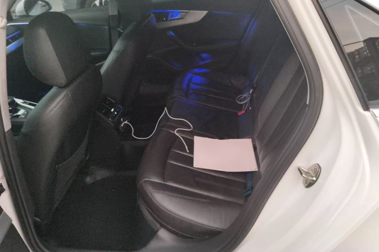 Used Audi A4L 2019 40 TFSI Fashion Version China V Left Rear Seat
