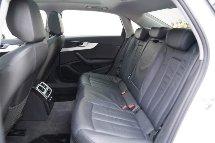 Used Audi A4L 2019 40 TFSI Fashion Version China V Left Rear Seat