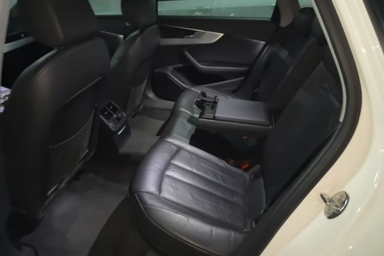Used Audi A4L 2019 40 TFSI Fashion Version China V Left Rear Seat