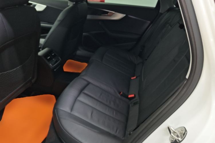 Used Audi A4L 2019 40 TFSI Fashion Version China V Left Rear Seat