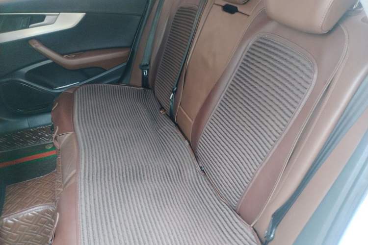 Used Audi A4L 2019 40 TFSI Fashion Version China V Left Rear Seat