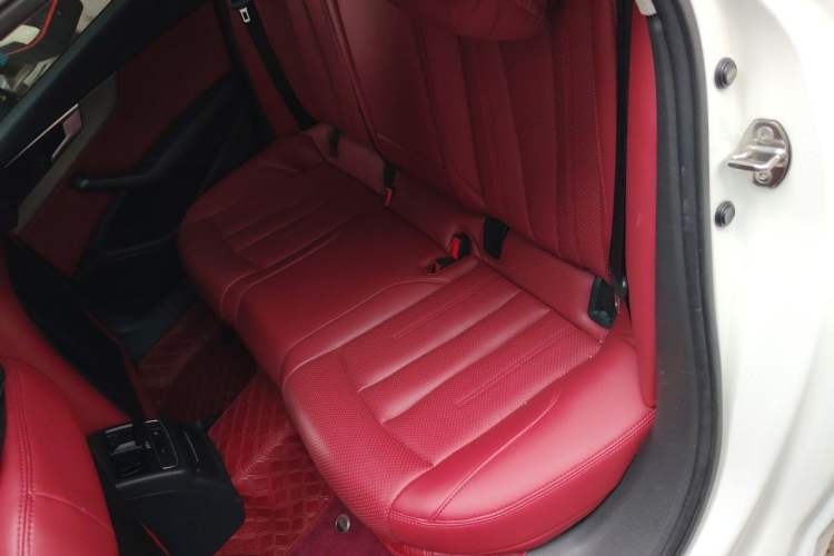 Used Audi A4L 2019 40 TFSI Ambition Version China V Left Rear Seat