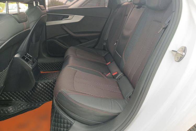 Used Audi A4L 2019 40 TFSI Sporty Version China V Left Rear Seat