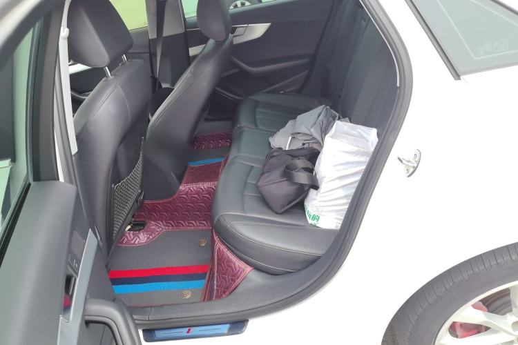 Used Audi A4L 2019 40 TFSI Fashion Version China V Left Rear Seat