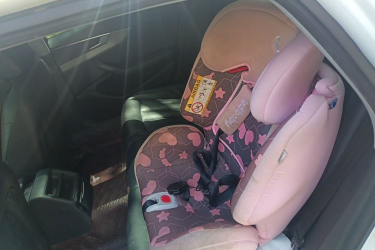 Used Audi A4L 2019 40 TFSI Ambition China VI Left Rear Seat