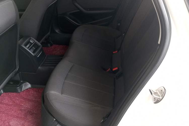 Used Audi A4L 2019 40 TFSI Ambition China VI Left Rear Seat