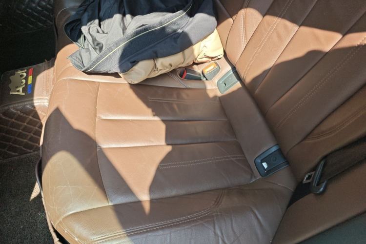 Used Audi A4L 2019 40 TFSI Fashion Version China V Left Rear Seat
