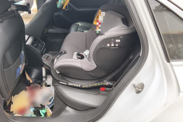 Used Audi A4L 2019 40 TFSI Fashion Version China V Left Rear Seat