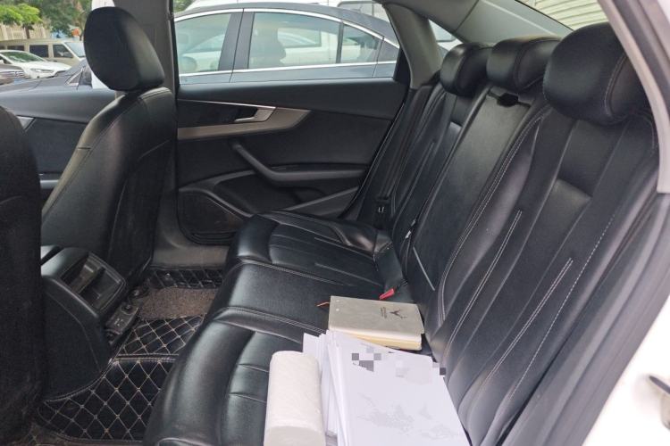 Used Audi A4L 2019 40 TFSI Ambition Version China V Left Rear Seat