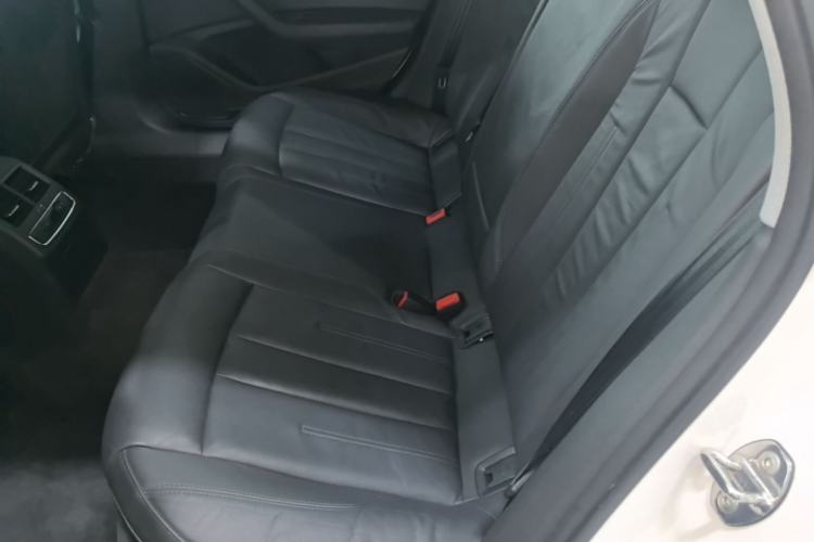 Used Audi A4L 2019 40 TFSI Fashion Version China V Left Rear Seat
