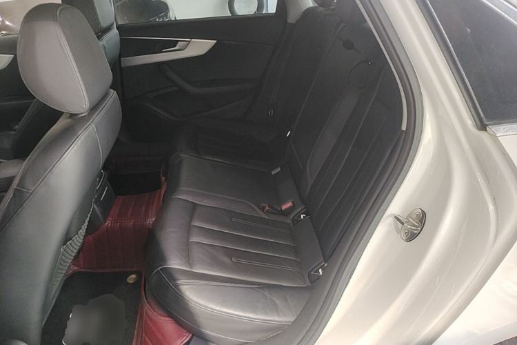 Used Audi A4L 2019 40 TFSI Fashion Version China V Left Rear Seat