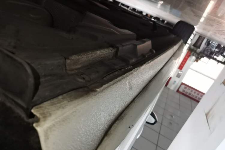 Used Audi A4L 2019 40 TFSI Ambition China VI Left Side Sill
