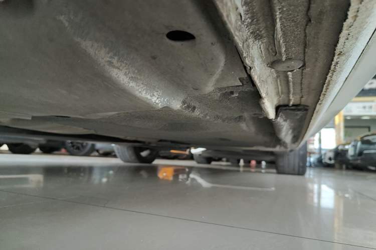 Used Audi A4L 2019 40 TFSI Fashion Version China V Left Side Sill