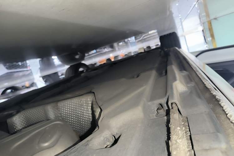 Used Audi A4L 2019 40 TFSI Ambition China VI Left Side Sill