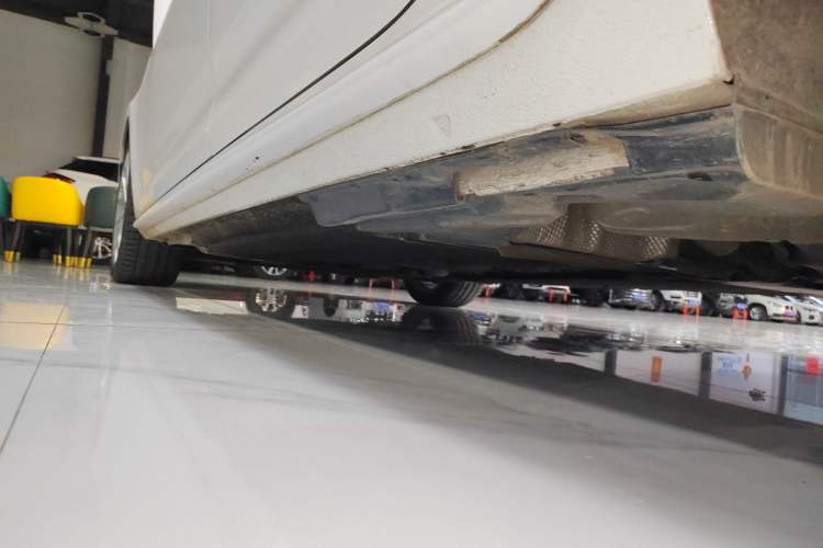 Used Audi A4L 2019 40 TFSI Fashion Version China V Left Side Sill