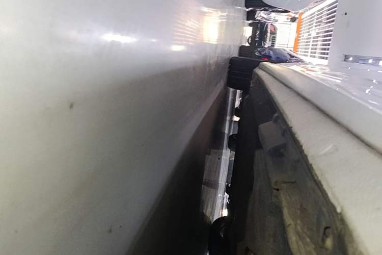 Used Audi A4L 2019 40 TFSI Fashion Edition China VI Emission Standard Left Side Sill