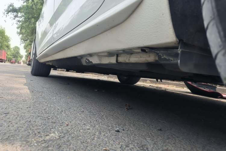 Used Audi A4L 2019 40 TFSI Ambition China VI Left Side Sill