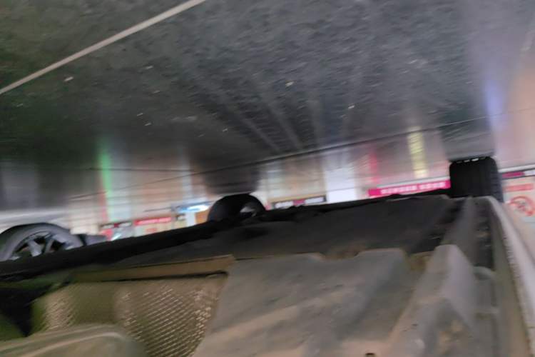 Used Audi A4L 2019 40 TFSI Fashion Edition China VI Emission Standard Left Side Sill