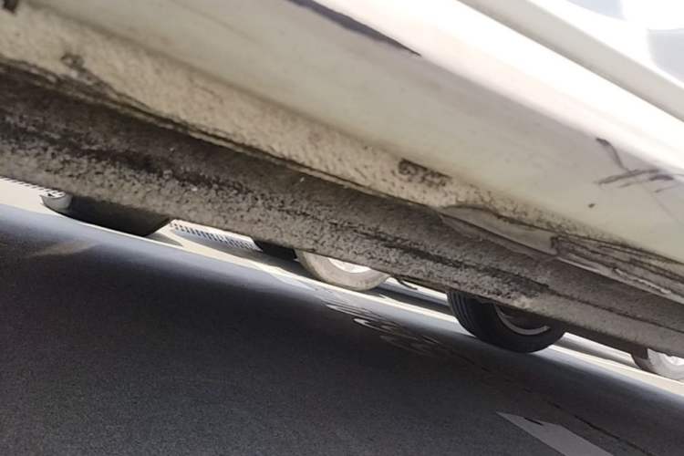 Used Audi A4L 2019 40 TFSI Ambition China VI Left Side Sill