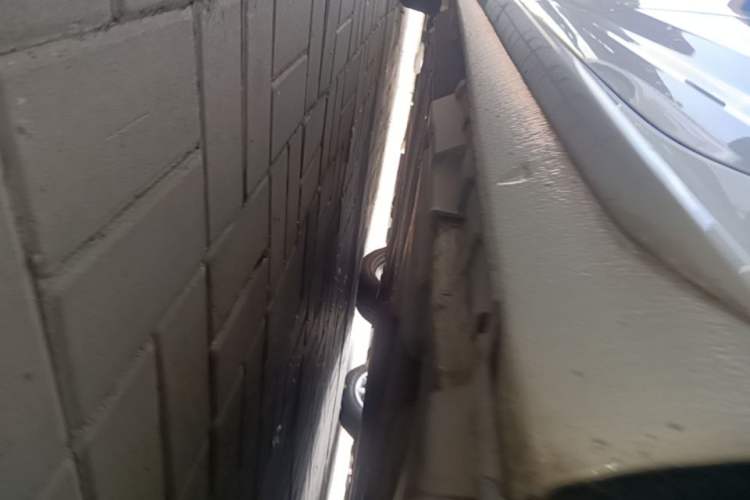 Used Audi A4L 2019 40 TFSI Fashion Edition China VI Emission Standard Left Side Sill