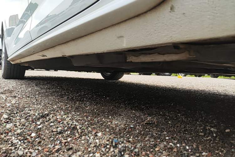 Used Audi A4L 2019 40 TFSI Ambition China VI Left Side Sill