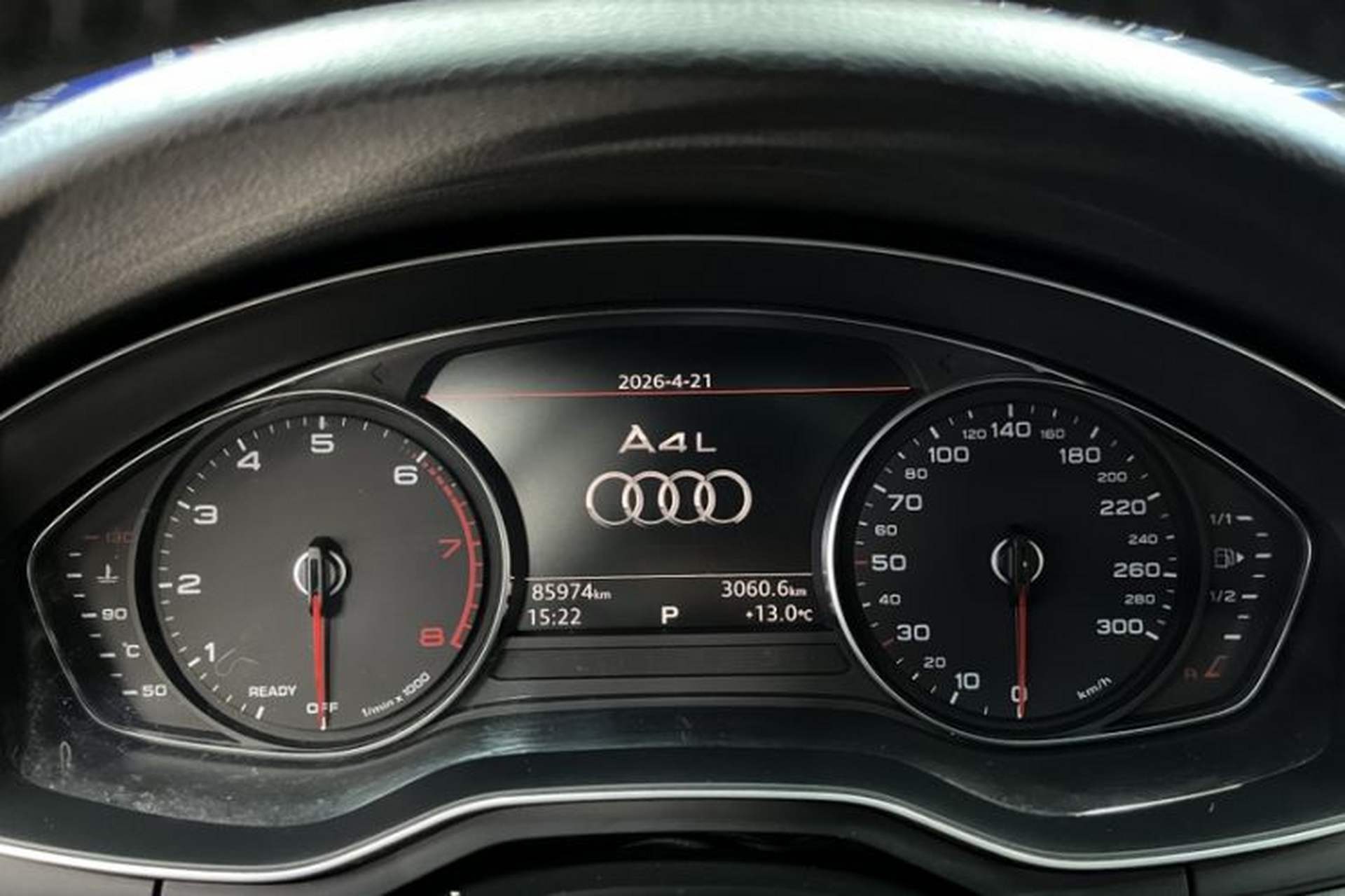 Used Audi A4L 2019 40 TFSI Ambition China VI Odometer Close Up