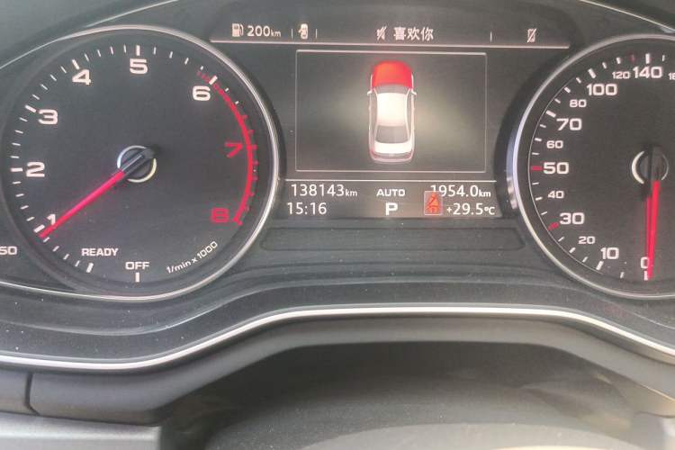 Used Audi A4L 2019 40 TFSI Ambition Version China V Odometer Close Up