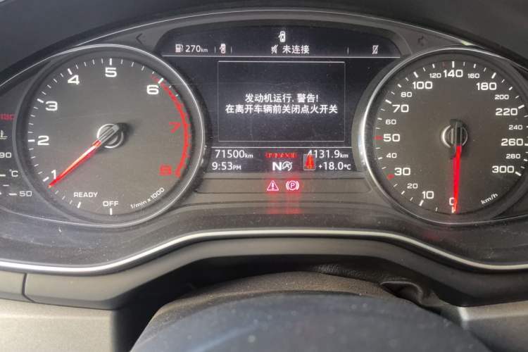 Used Audi A4L 2019 40 TFSI Ambition China VI Odometer Close Up