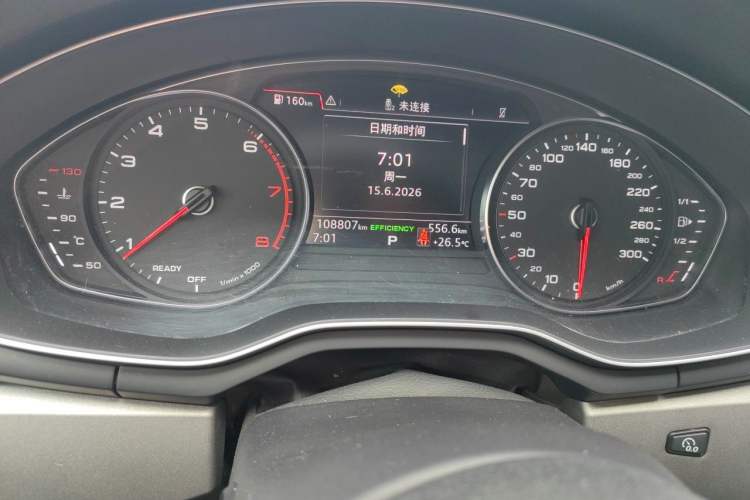 Used Audi A4L 2019 40 TFSI Ambition China VI Odometer Close Up