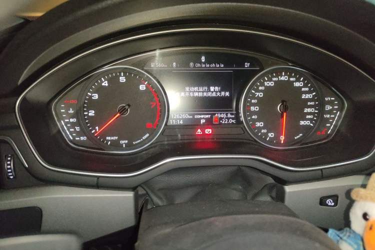 Used Audi A4L 2019 40 TFSI Ambition Version China V Odometer Close Up
