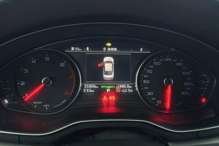 Used Audi A4L 2019 40 TFSI Ambition China VI Odometer Close Up