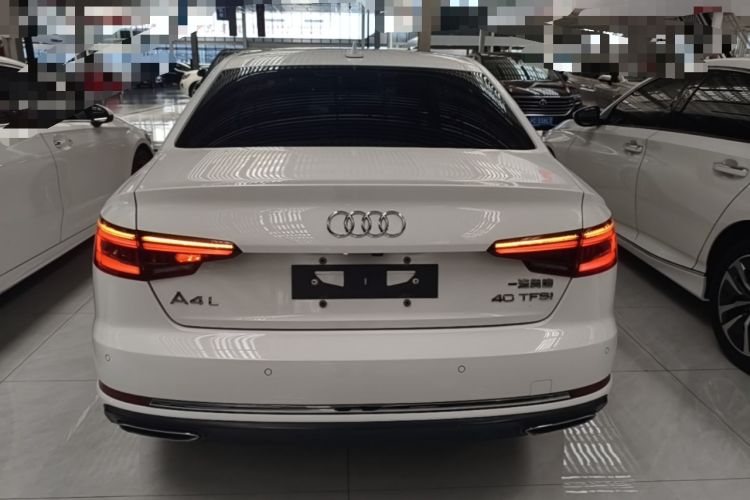 Used Audi A4L 2019 40 TFSI Ambition China VI Rear