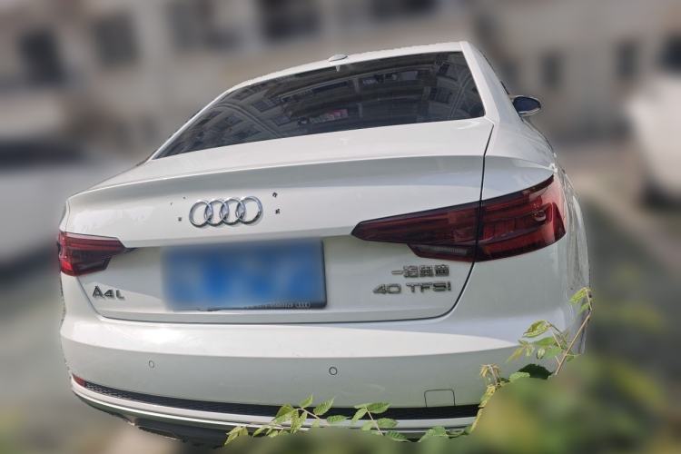 Used Audi A4L 2019 40 TFSI Fashion Edition China VI Emission Standard Rear