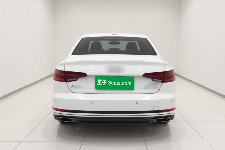 Used Audi A4L 2019 40 TFSI Fashion Edition China VI Emission Standard Rear