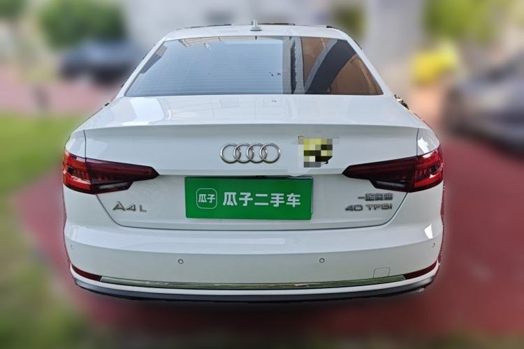 Used Audi A4L 2019 40 TFSI Ambition China VI Rear