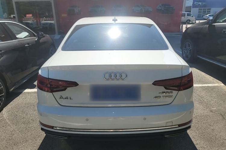 Used Audi A4L 2019 40 TFSI Ambition China VI Rear