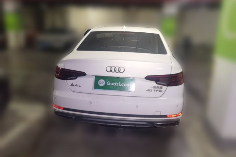 Used Audi A4L 2019 40 TFSI Fashion Edition China VI Emission Standard Rear