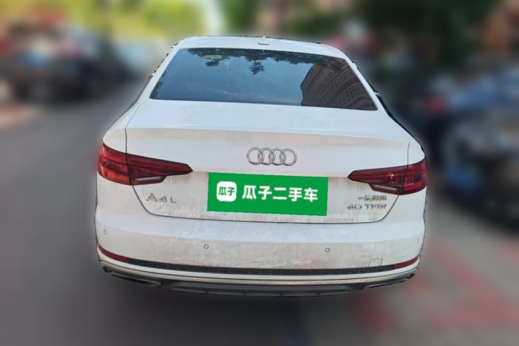 Used Audi A4L 2019 40 TFSI Fashion Edition China VI Emission Standard Rear